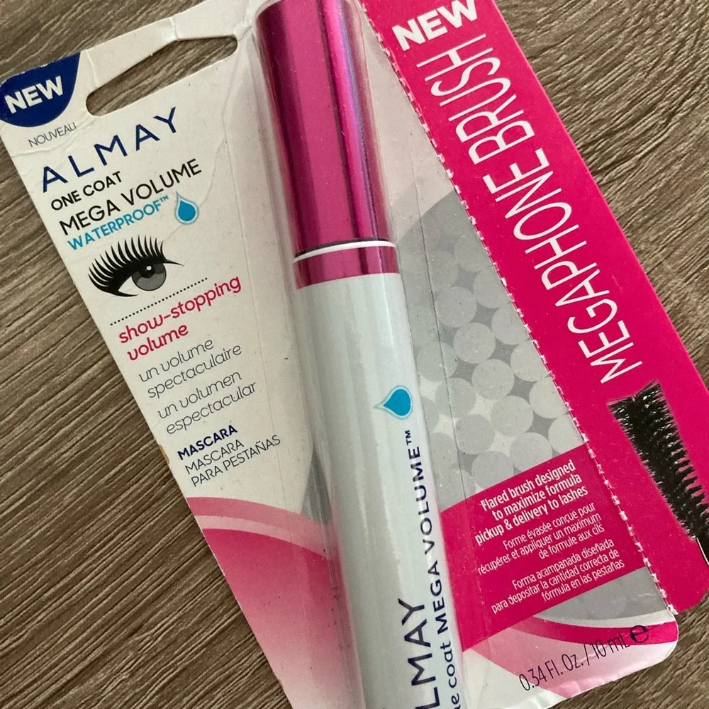 2 Almay one coat mega volume waterproof mascara sealed - Picture 2 of 3
